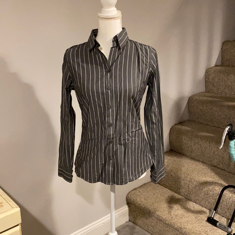 Banana Republic Gray striped Button down Shirt